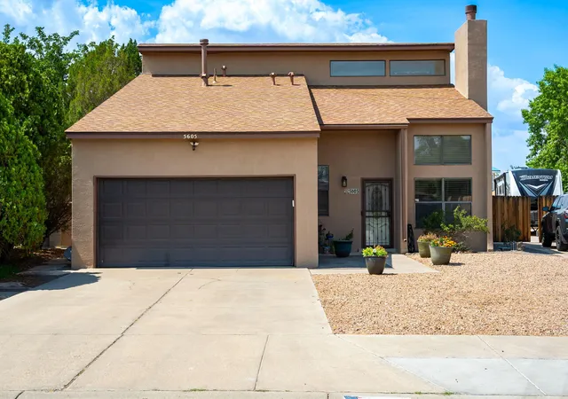 Photo 2 of Sale Pending at 5605 Wheelwright Ave Nw, Albuquerque, NM 87120 | MLS# 1106841 | Listing updated on 2026-08-28