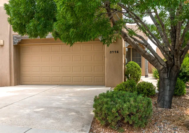 Homes for sale in Albuquerque, NM | 3716 Ridge Pointe Loop Ne, Albuquerque, NM 87111 | MLS# 1106873