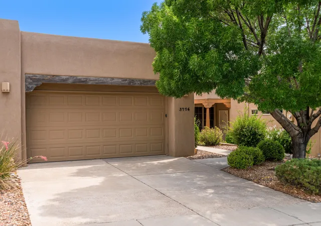 Homes for sale in Albuquerque, NM | 3716 Ridge Pointe Loop Ne, Albuquerque, NM 87111 | MLS# 1106873