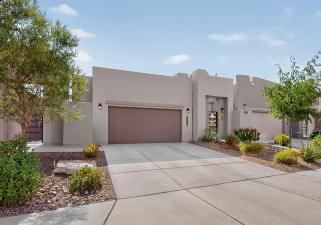 Homes for sale in Los Lunas, NM | 1429 Tierra Verde Loop Nw, Los Lunas, NM 87031 | MLS# 1106885