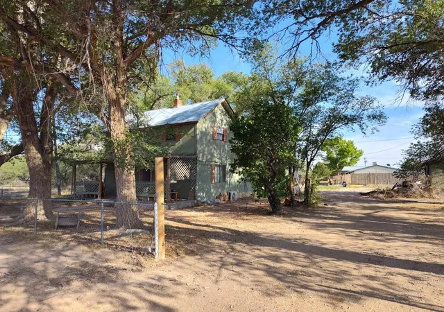 Photo 3 of Sale Pending at 602 Leonard Ave, Estancia, NM 87016 | MLS# 1106887 | Listing updated on 2026-07-16