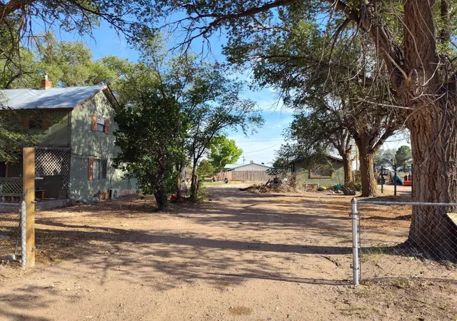 Photo 4 of Sale Pending at 602 Leonard Ave, Estancia, NM 87016 | MLS# 1106887 | Listing updated on 2026-07-16