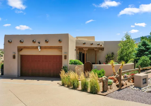 Homes for sale in Placitas, NM | 6 Pueblo Bonito Rd, Placitas, NM 87043 | MLS# 1106894