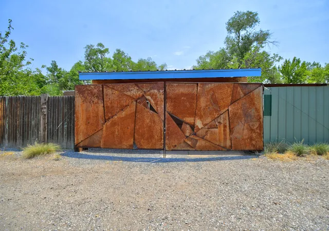 Homes for sale in Albuquerque, NM | 6704 Broadway Blvd Ne, Albuquerque, NM 87107 | MLS# 1106946