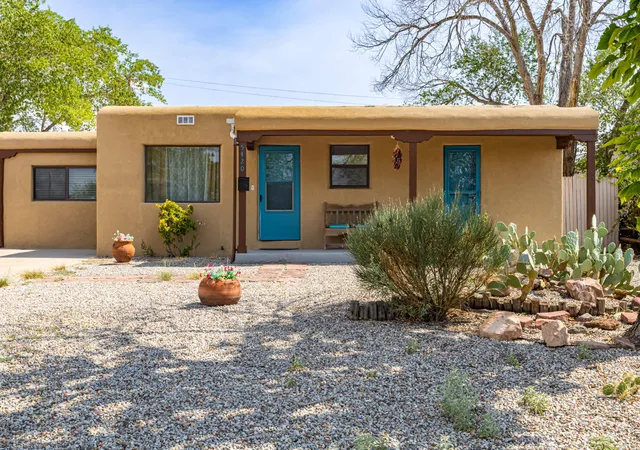 Photo 2 of Single family home for sale at 5420 Mountain Rd Ne, Albuquerque, NM 87110 | MLS# 1106976 | Listing updated on 2026-08-24