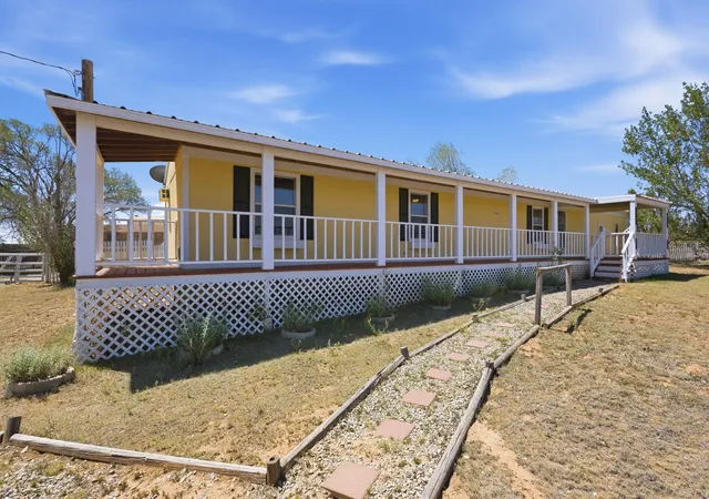 2nd image of 103 Aspen Dr, Edgewood, NM 87015 | MLS# 1107003