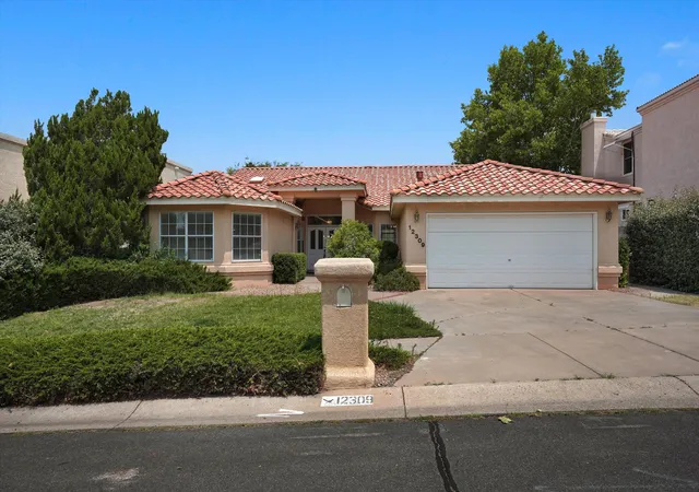 Photo 1 of Single family home for sale at 12309 La Vista Grande Dr Ne, Albuquerque, NM 87111 | MLS# 1107020 | Listing updated on 2026-09-01