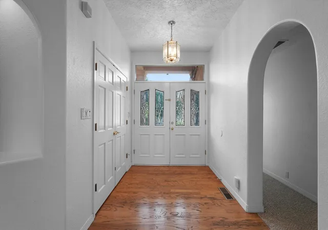 Photo 2 of Single family home for sale at 12309 La Vista Grande Dr Ne, Albuquerque, NM 87111 | MLS# 1107020 | Listing updated on 2026-09-01