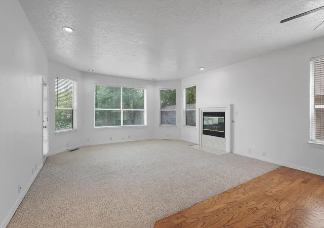 Photo 3 of Single family home for sale at 12309 La Vista Grande Dr NE, Albuquerque, NM 87111 | MLS# 1107020 | Listing updated on 2026-09-01