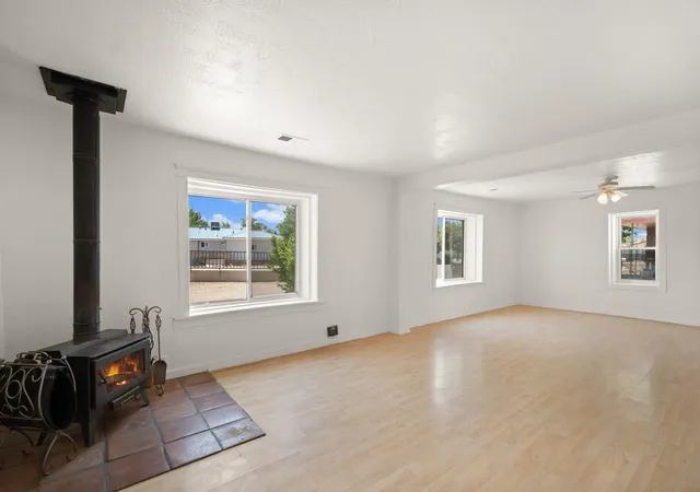 Photo 3 of Single family home for sale at 314 W Aragon Rd, Belen, NM 87002 | MLS# 1107035 | Listing updated on 2026-08-20