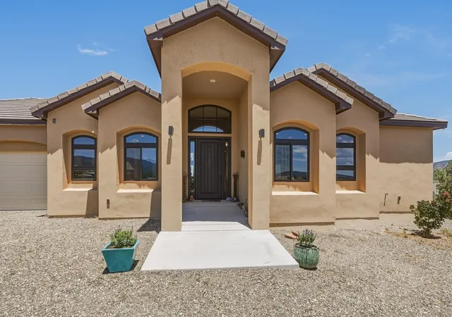 Homes for sale in Sandia Park, NM | 20 Raindance Rd, Sandia Park, NM 87047 | MLS# 1107043