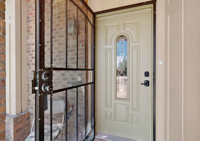 Photo 3 of Single family home for sale at 6909 Quarterhorse Ln NW, Albuquerque, NM 87120 | MLS# 1107045 | Listing updated on 2026-08-14