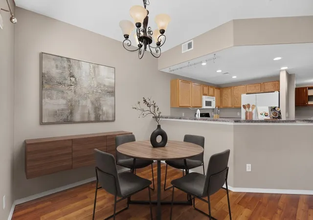 2nd image of 6800 Vista Del Norte Dr Ne # 21, Albuquerque, NM 87113 | MLS# 1107052