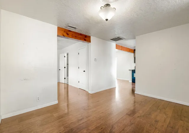 4th image of 4416 10Th St Nw, Albuquerque, NM 87107 | MLS# 1107053