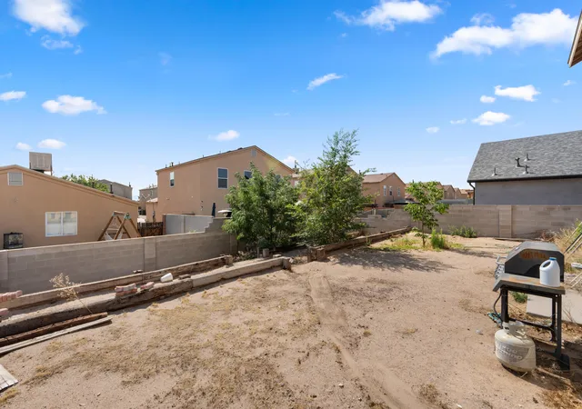 Homes for sale in Albuquerque, NM | 616 Lone Pine Dr Sw, Albuquerque, NM 87121 | MLS# 1107067