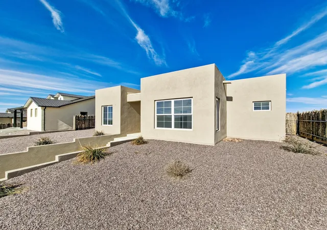 4th image of 21 Flower Garland Rd, Santa Fe, NM 87508 | MLS# 1107072