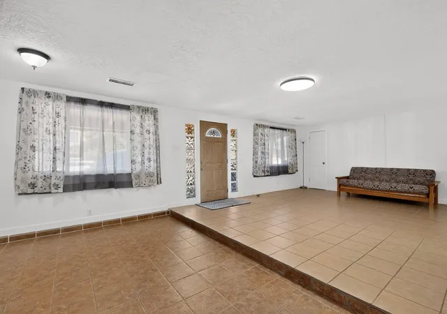 Photo 4 of Sale Pending at 1721 Martha St NE, Albuquerque, NM 87112 | MLS# 1107085 | Listing updated on 2026-08-16