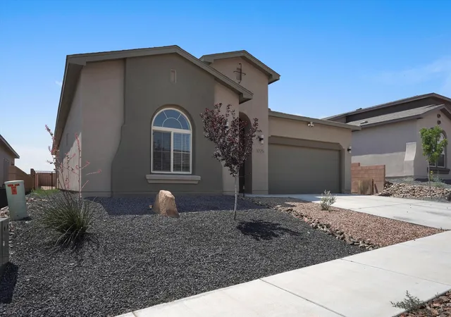 2nd image of 1725 Tierra Del Norte Loop Ne, Rio Rancho, NM 87144 | MLS# 1107102