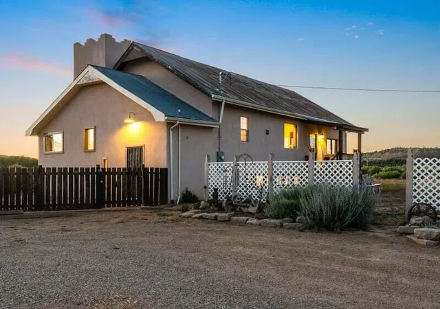Photo 1 of Single family home for sale at 11 Old Hwy 95, Regina, NM 87046 | MLS# 1107107 | Listing updated on 2026-08-10