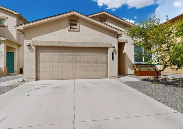 Photo 2 of Single family home for sale at 5929 Sandoval Dr Ne, Rio Rancho, NM 87144 | MLS# 1107125 | Listing updated on 2026-08-24