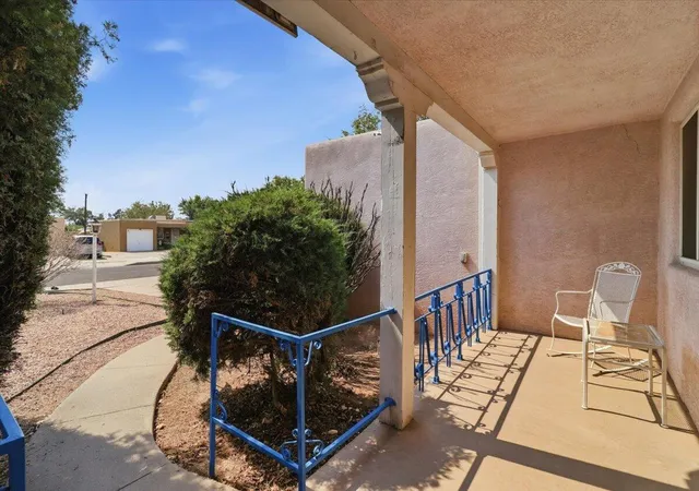 Photo 3 of Sale Pending at 426 Espanola St NE, Albuquerque, NM 87108 | MLS# 1107130 | Listing updated on 2026-08-26