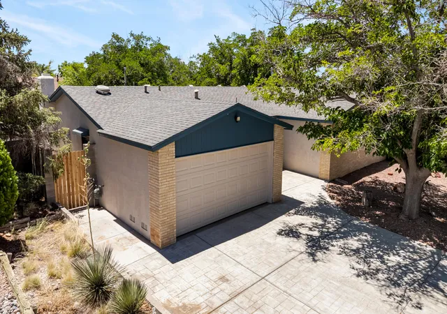 Photo 2 of Single family home for sale at 7108 Coulson Dr NE, Albuquerque, NM 87109 | MLS# 1107145 | Listing updated on 2026-08-18