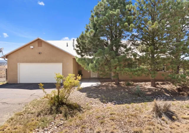 2nd image of 46 Serrania Dr, Edgewood, NM 87015 | MLS# 1107169