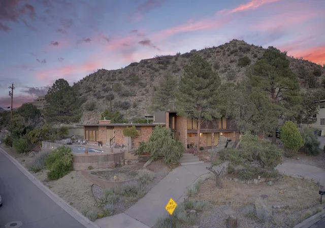 2nd image of 1100 Warm Sands Dr Se, Albuquerque, NM 87123 | MLS# 1107171