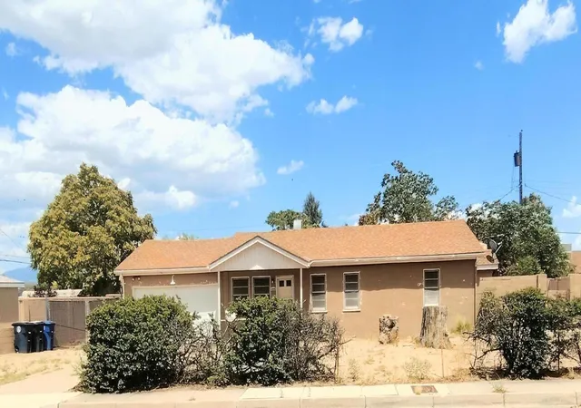 Homes for sale in Albuquerque, NM | 844 Hidalgo Cir Nw, Albuquerque, NM 87105 | MLS# 1107190