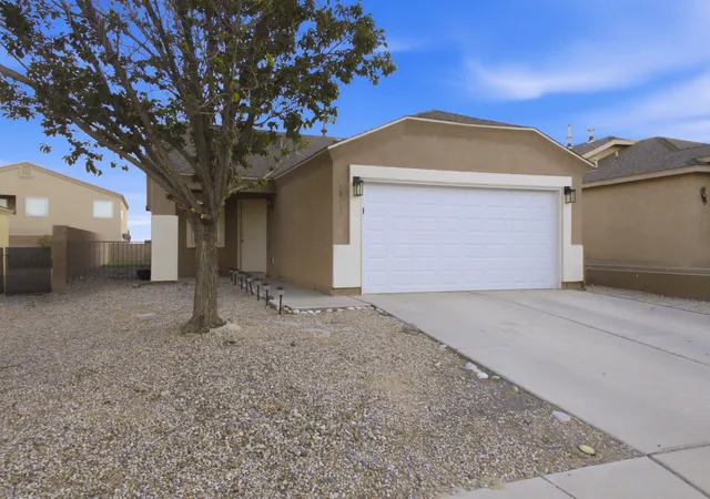 Photo 2 of Single family home for sale at 10616 Buck Is Rd Sw, Albuquerque, NM 87121 | MLS# 1107196 | Listing updated on 2026-07-30