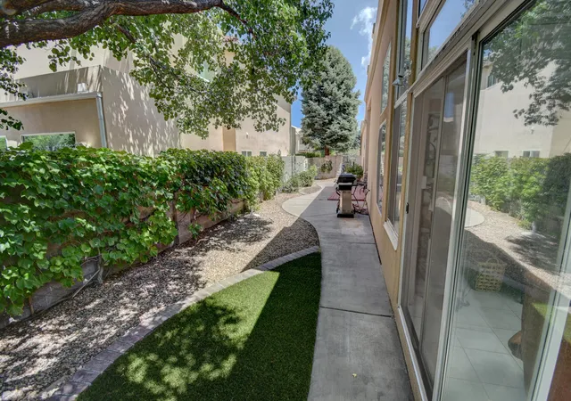 32nd image of 11132 Spyglass Hill Ln Ne, Albuquerque, NM 87111 | MLS# 1107236