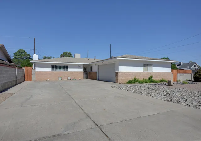 2nd image of 2929 Espanola St Ne, Albuquerque, NM 87110 | MLS# 1107268