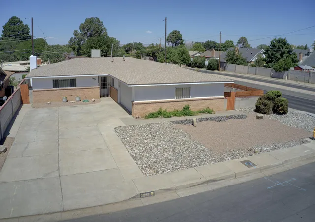 3rd image of 2929 Espanola St Ne, Albuquerque, NM 87110 | MLS# 1107268