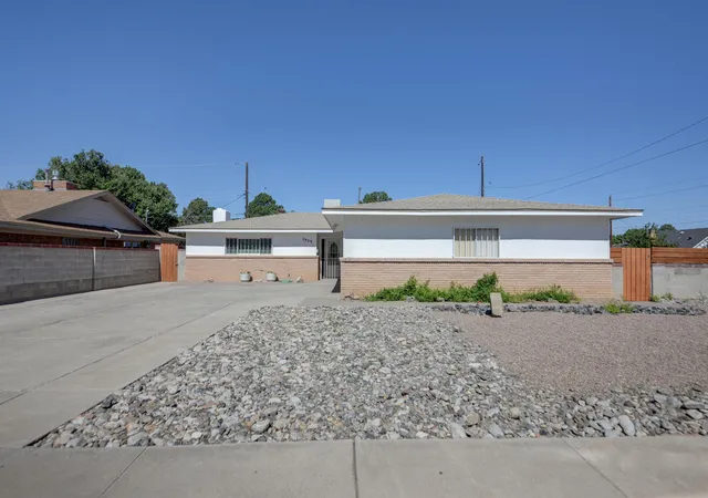 5th image of 2929 Espanola St Ne, Albuquerque, NM 87110 | MLS# 1107268