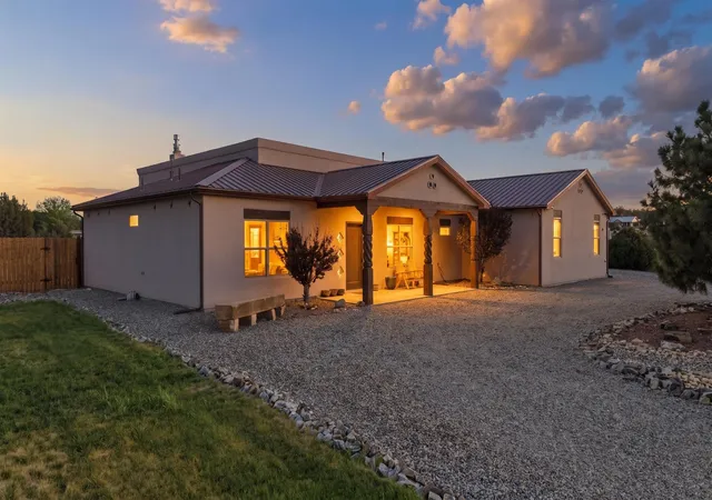 3rd image of 20 Cielo Estrellado Dr, Edgewood, NM 87015 | MLS# 1107273