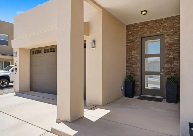 Photo 4 of Sale Pending at 7907 Tiburon Hills Dr NW, Albuquerque, NM 87120 | MLS# 1107303 | Listing updated on 2026-08-22