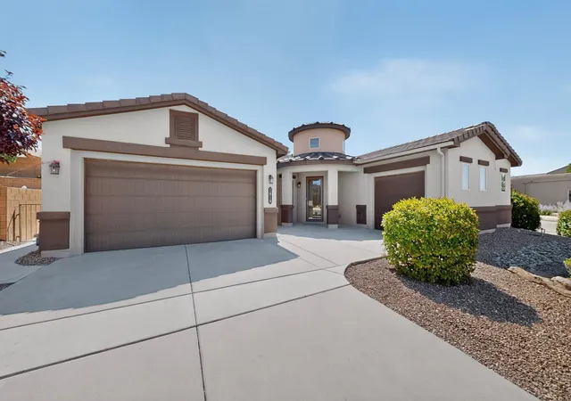 Homes for sale in Rio Rancho, NM | 1810 Vista De Colinas Dr Se, Rio Rancho, NM 87124 | MLS# 1107311