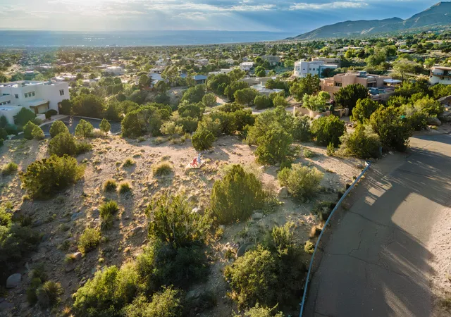 3rd image of 381 Big Horn Ridge Pl Ne, Albuquerque, NM 87122 | MLS# 1107322