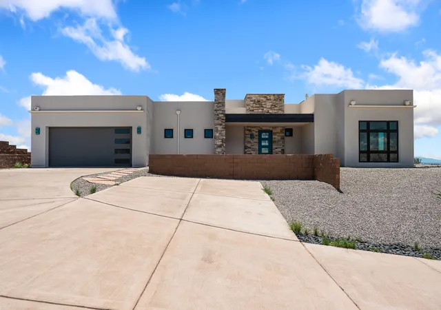 2nd image of 5617 Barranca Overlook Pl Ne, Rio Rancho, NM 87144 | MLS# 1107325