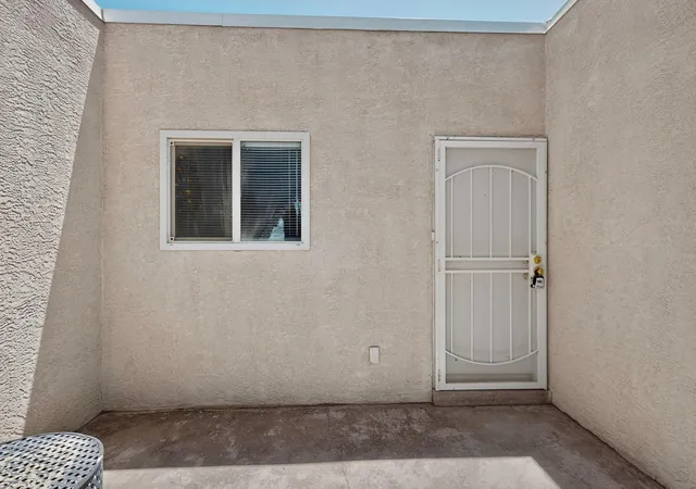 Homes for sale in Rio Rancho, NM | 1300 Grande Blvd Se #B, Rio Rancho, NM 87124 | MLS# 1107345
