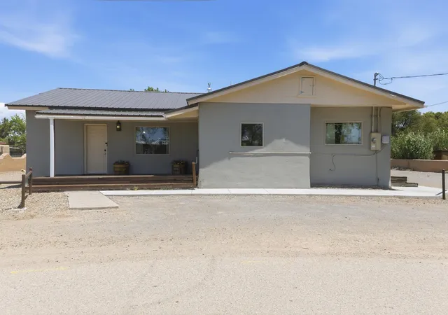 Homes for sale in Belen, NM | 3 Salaz Rd, Belen, NM 87002 | MLS# 1107362