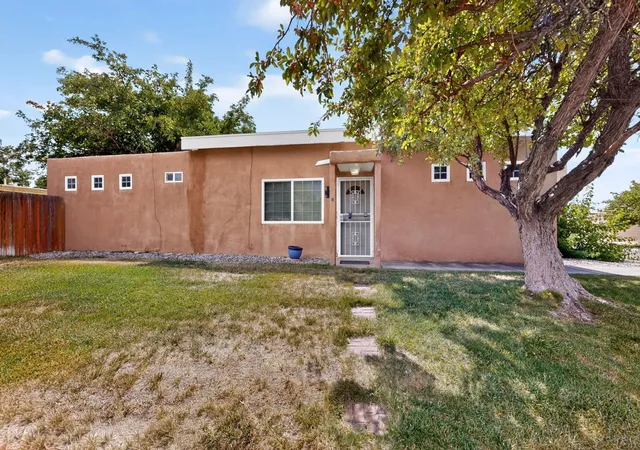 2nd image of 7252 Chickadee Ln Ne, Albuquerque, NM 87109 | MLS# 1107361