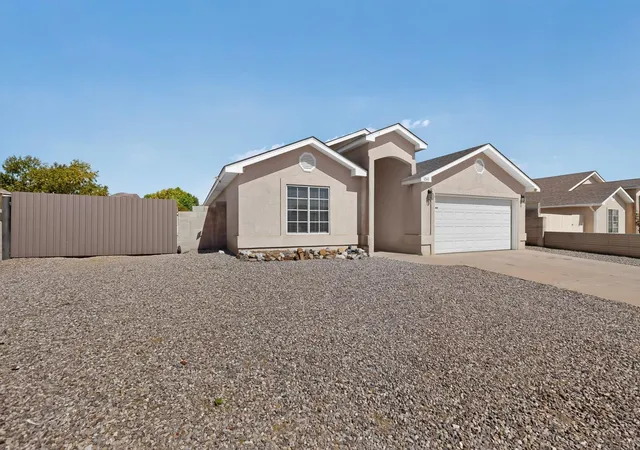 3rd image of 1341 Vista Centro Dr Sw, Los Lunas, NM 87031 | MLS# 1107371