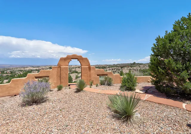 Photo 1 of Single family home for sale at 90 Homesteads Rd, Placitas, NM 87043 | MLS# 1107375 | Listing updated on 2026-08-29