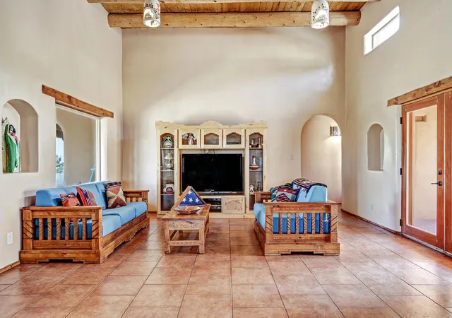 Homes for sale in Placitas, NM | 90 Homesteads Rd, Placitas, NM 87043 | MLS# 1107375