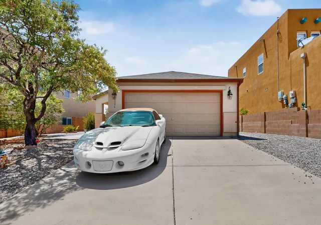3rd image of 5596 Gladstone Dr Ne, Rio Rancho, NM 87144 | MLS# 1107377