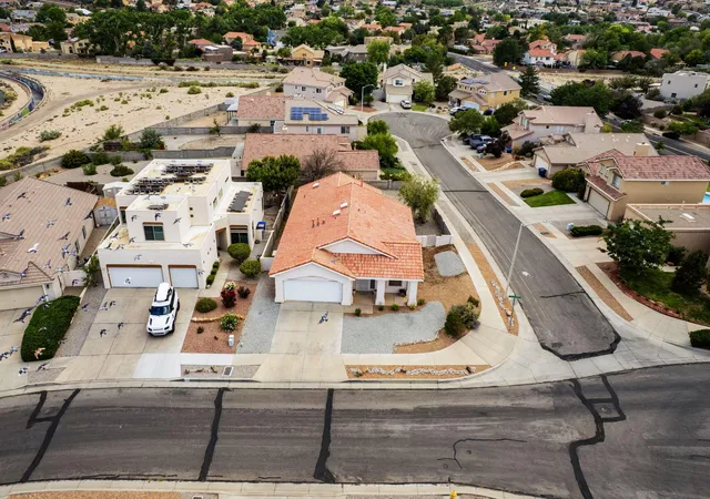 Photo 2 of Single family home for sale at 4222 Skyview Crst Rd Nw, Albuquerque, NM 87114 | MLS# 1107380 | Listing updated on 2026-10-05