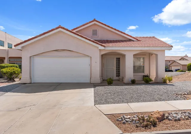 Photo 3 of Single family home for sale at 4222 Skyview Crst Rd Nw, Albuquerque, NM 87114 | MLS# 1107380 | Listing updated on 2026-10-05
