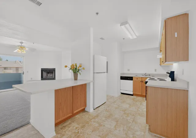 3rd image of 3829 Montgomery Blvd Ne #APT 335, Albuquerque, NM 87109 | MLS# 1107389