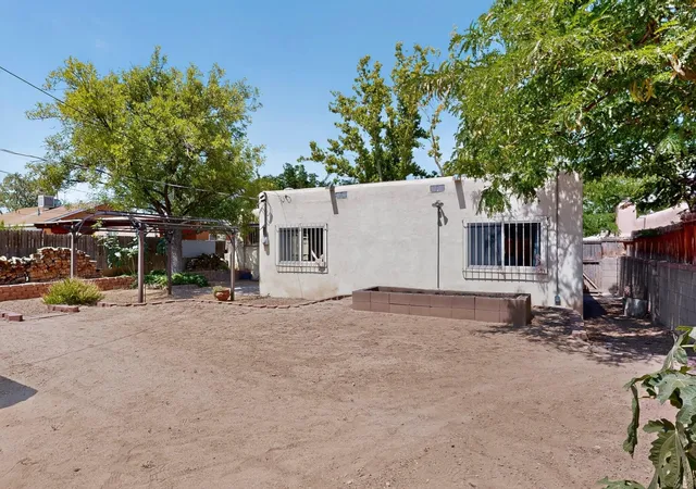 41st image of 716 Kentucky St Se, Albuquerque, NM 87108 | MLS# 1107408